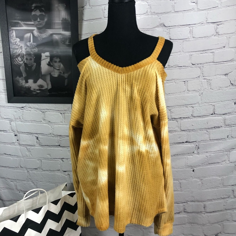 Misia Curvy: Tie dye waffle print sweater